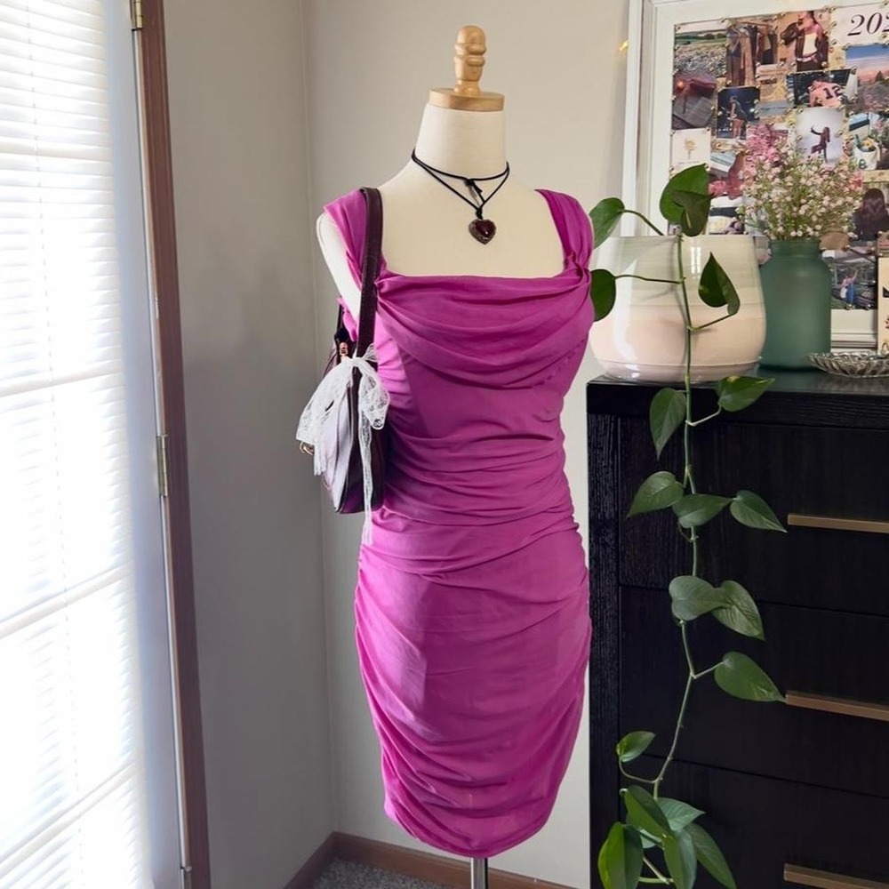 Hello Molly Ruched Mini Dress Hoco Prom Size 8